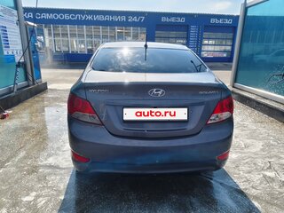 2012 Hyundai Solaris I, чёрный, 900000 рублей, вид 4