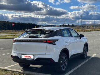 2026 Omoda C5 II, белый, 2100000 рублей, вид 4