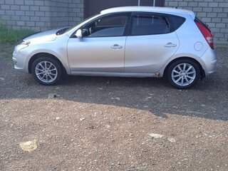 2009 Hyundai i30 I, серебристый, 550000 рублей, вид 4