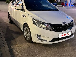 2012 Kia Rio III, белый, 505000 рублей, вид 3
