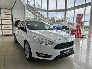 2017 Ford Focus III Рестайлинг, белый, 1050000 рублей, вид 4