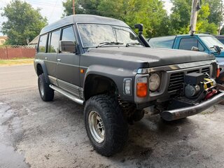 1993 Nissan Safari IV (Y60), чёрный, 900000 рублей, вид 2