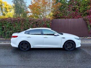 2017 Kia Optima IV, белый, 1620000 рублей, вид 2
