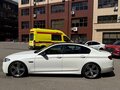 2013 BMW 5 серии 535i xDrive VI (F10/F11/F07) Рестайлинг, белый, 2190000 рублей - вид 3