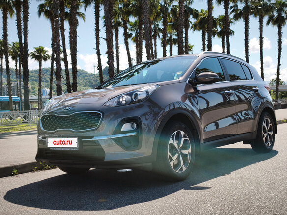 2020 Kia Sportage IV Рестайлинг, коричневый