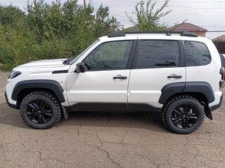 2024 Lada (ВАЗ) Niva Travel I, белый, 1340000 рублей, вид 5