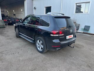 2007 Volkswagen Touareg I Рестайлинг, чёрный, 1097000 рублей, вид 4