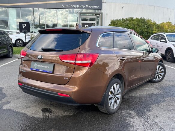 2017 Kia Ceed II Рестайлинг, коричневый - вид 2