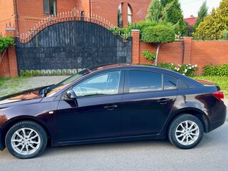 2013 Chevrolet Cruze I Рестайлинг, коричневый, 690000 рублей, вид 4