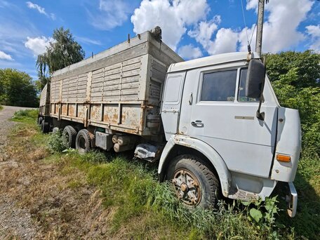 1990 КамАЗ 53212, серый, 700000 рублей, вид 2