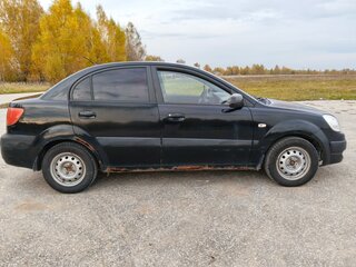 2006 Kia Rio II, чёрный, 249499 рублей, вид 4