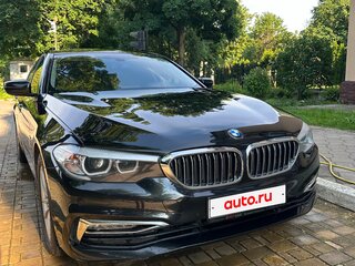 2017 BMW 5 серии 520d xDrive VII (G30/G31/G38), чёрный, 3050000 рублей, вид 2