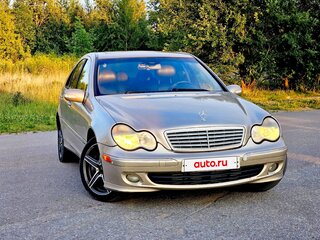2004 Mercedes-Benz C-Класс 230 II (W203), бежевый, 440000 рублей, вид 1