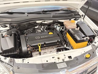 2013 Opel Astra H Рестайлинг, белый, 700000 рублей, вид 5