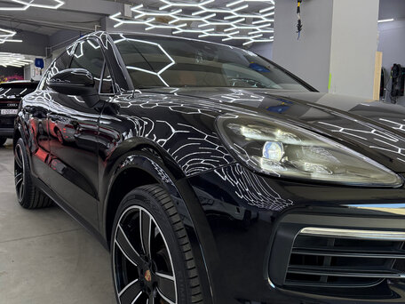 2020 Porsche Cayenne Coupé III, чёрный, 8899000 рублей, вид 2