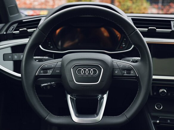 2026 Audi Q3 35 TFSI II (F3), белый, 3950000 рублей - вид 17