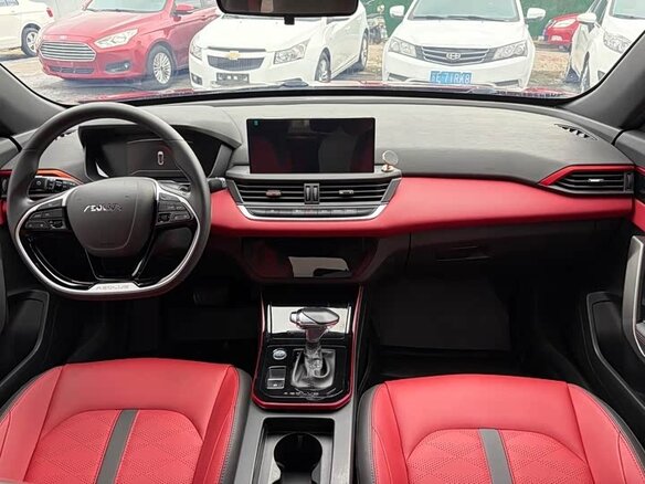 2021 Dongfeng Aeolus Yixuan I, красный, 980000 рублей - вид 4