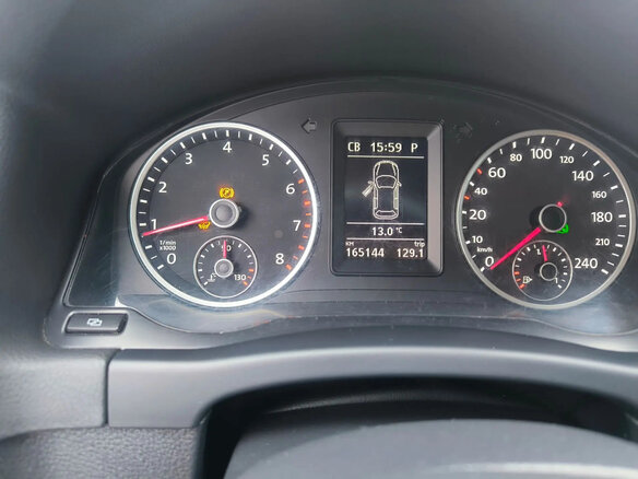2011 Volkswagen Tiguan I Рестайлинг, серебристый, 900000 рублей - вид 7
