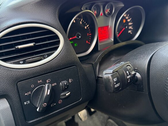 2008 Ford Focus II Рестайлинг, синий, 460000 рублей - вид 17