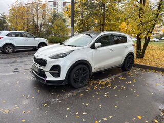 2019 Kia Sportage IV Рестайлинг, белый, 2300000 рублей, вид 1