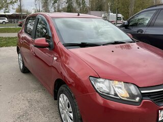 2017 Renault Sandero II, красный, 550000 рублей, вид 3