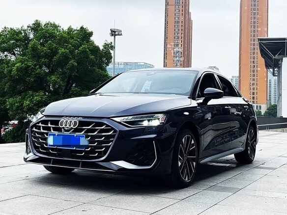 2026 Audi A3L 35 TFSI IV (8Y) Рестайлинг, фиолетовый, 1911872 рублей