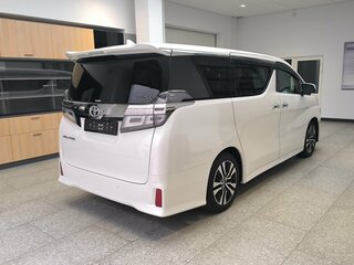 2019 Toyota Vellfire II Рестайлинг, белый, 4690000 рублей, вид 2