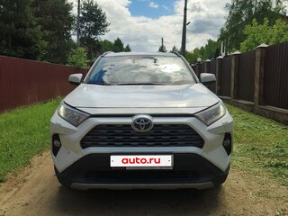 2021 Toyota RAV4 V (XA50), белый, 4800000 рублей, вид 2