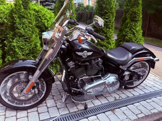 2018 Harley-Davidson Fat Boy, чёрный, 2399999 рублей, вид 1