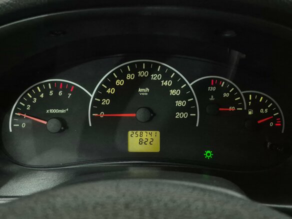 2009 Lada (ВАЗ) Priora I, серебристый, 175000 рублей - вид 15