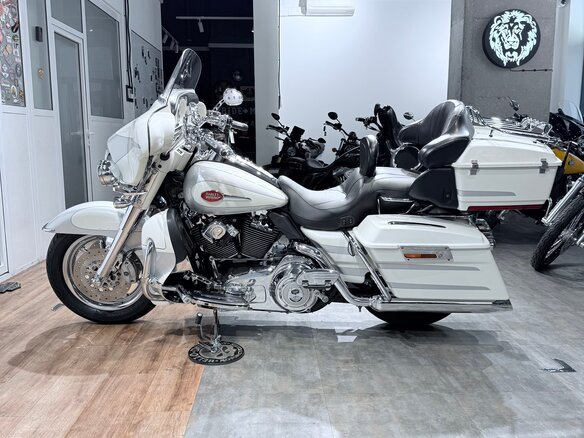 2008 Harley-Davidson Electra Glide, белый, 1199000 рублей - вид 6