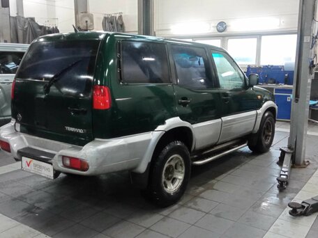 1999 Nissan Terrano II Рестайлинг 2, зелёный, 250000 рублей, вид 3