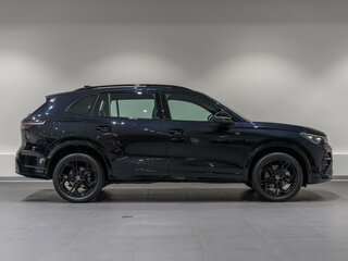 2026 Volkswagen Tiguan L Pro III (China Market), чёрный, 5150000 рублей, вид 4