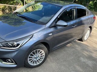 2019 Hyundai Solaris II, серый, 1450000 рублей, вид 3