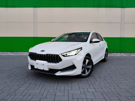 2022 Kia K3 II (China Market), белый, 1650000 рублей, вид 1