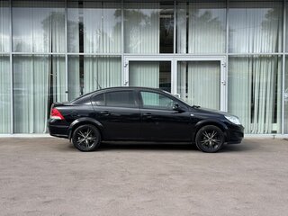 2011 Opel Astra H Рестайлинг, чёрный, 599000 рублей, вид 4