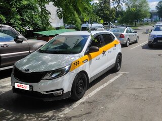 2016 Kia Rio III Рестайлинг, белый, 550000 рублей, вид 1