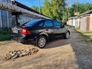 2008 Ford Focus II Рестайлинг, чёрный, 500000 рублей, вид 3