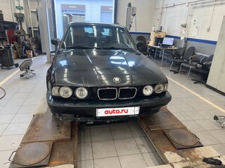 1990 BMW 5 серии 520i III (E34), чёрный, 800000 рублей, вид 3