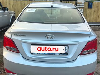 2016 Hyundai Solaris I Рестайлинг, серебристый, 950000 рублей, вид 2