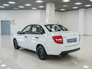 2019 Lada (ВАЗ) Granta I Рестайлинг, белый, 600000 рублей, вид 4