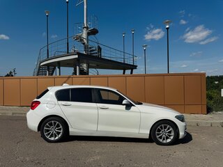 2016 BMW 1 серии 118i II (F20/F21) Рестайлинг, белый, 1249000 рублей, вид 4
