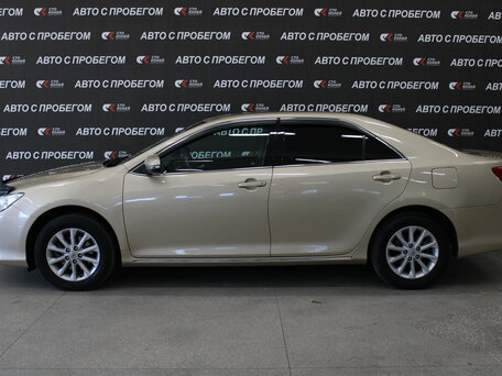2012 Toyota Camry VII (XV50), бежевый, 1443000 рублей, вид 4