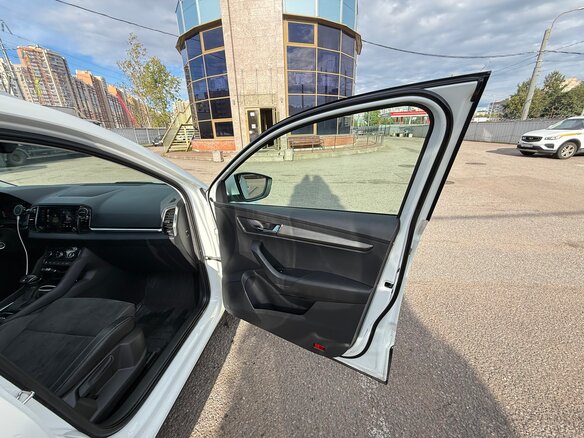 2021 Skoda Karoq DSG6 I, белый - вид 19