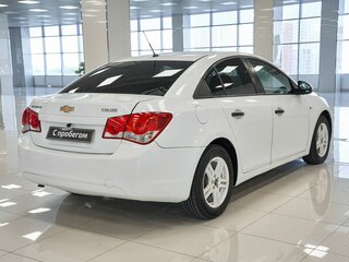 2010 Chevrolet Cruze I, белый, 460000 рублей, вид 2
