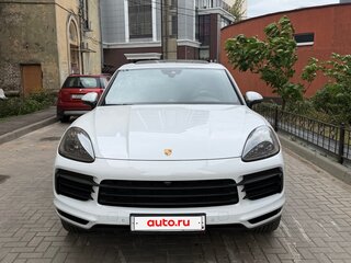 2020 Porsche Cayenne III, белый, 8650000 рублей, вид 2