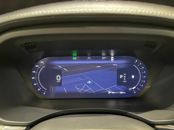 2026 Volvo XC60 II Рестайлинг 2, чёрный, 6650000 рублей - вид 21