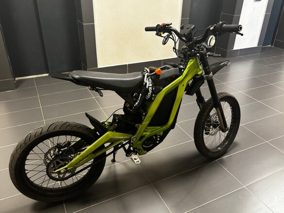 2022 Sur-ron Light Bee, зелёный - вид 3