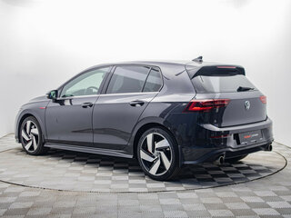 2022 Volkswagen Golf GTI VIII, чёрный, 3455000 рублей, вид 3