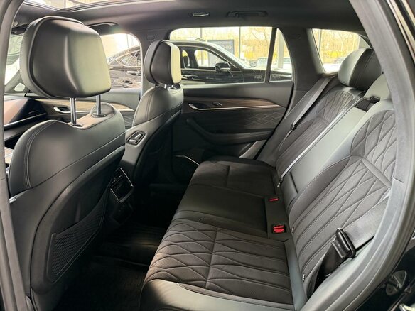 2026 Geely Monjaro I, чёрный, 4904990 рублей - вид 17